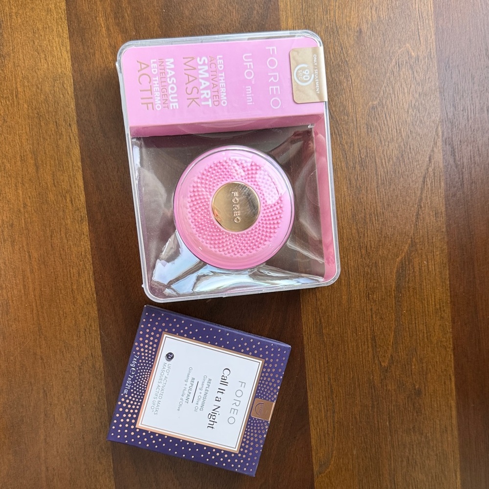 FOREO UFO Mini Pink Facial Cleansing Device with Call It a Night Mask Pack